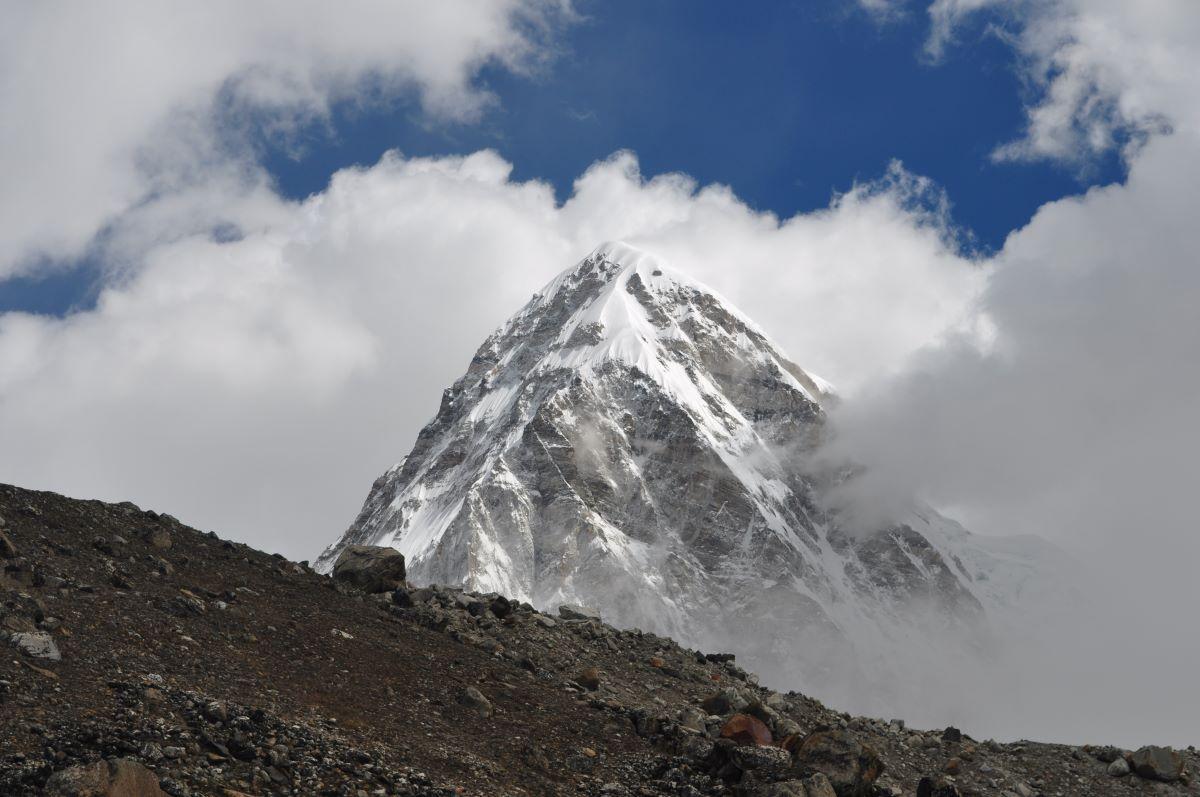 Lobuche
